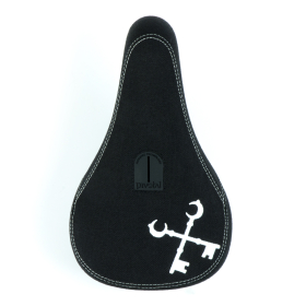 Cryptic Emblem Mid Size Pivotal Saddle