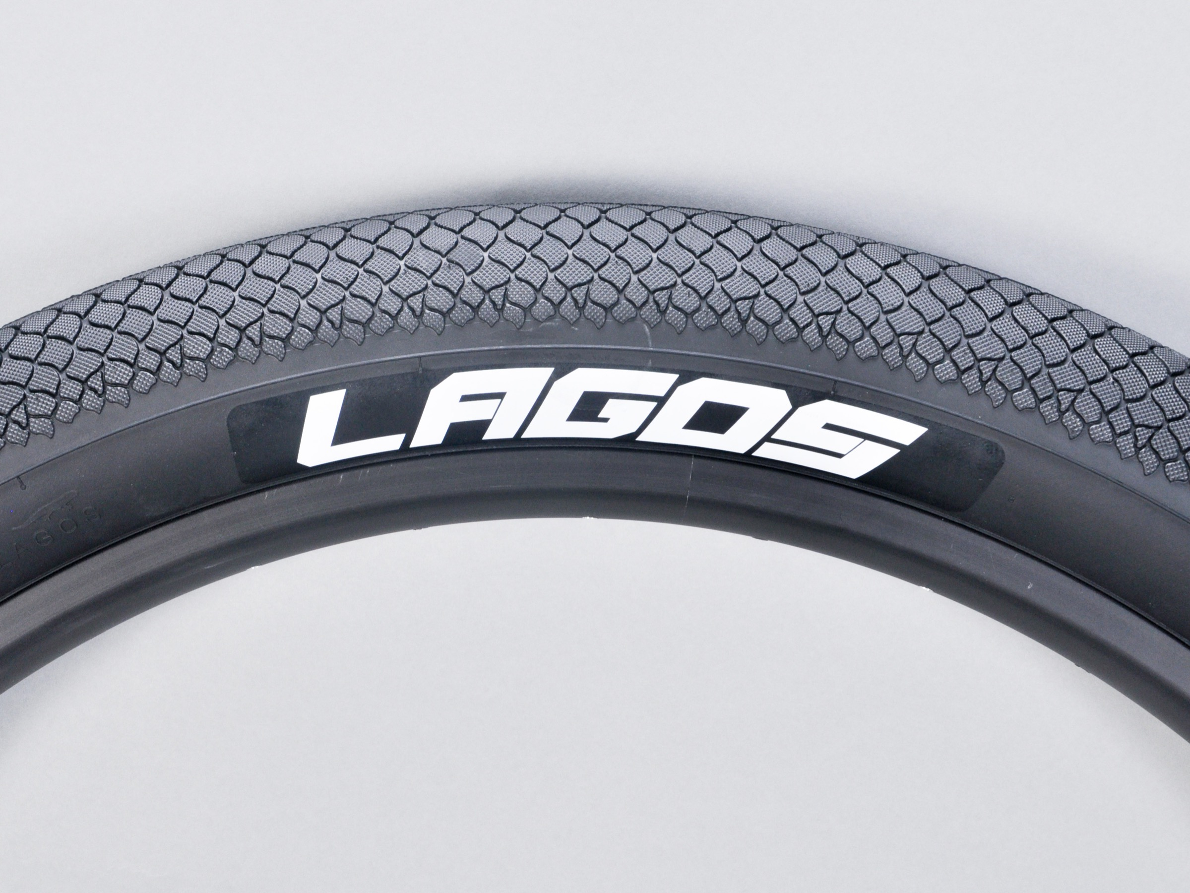 Snakeskin mtb tyres clearance
